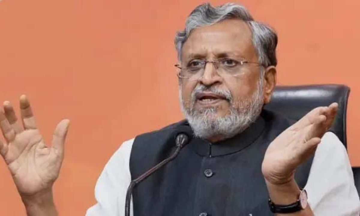 भाजपा के नेता सुशील मोदी ने राजद को दी चुनौती, कहा, हिम्मत है तो तीन तलाक, बहु-विवाह, हिजाब का विरोध करे